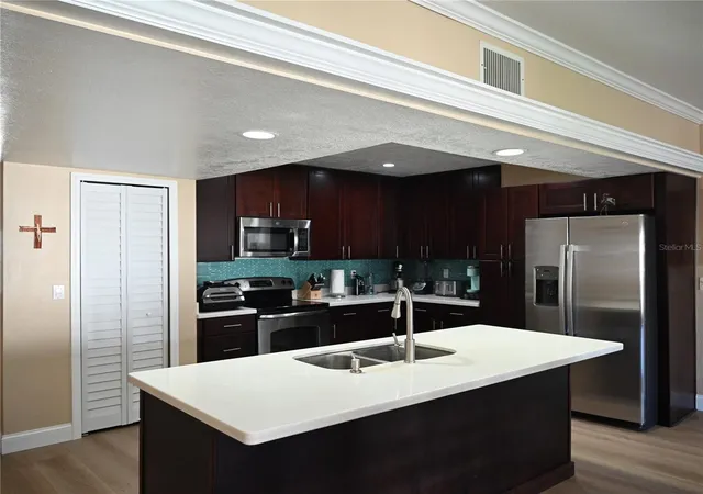 3rd image of 9215 Captiva Cir, St Pete Beach, FL 33706 | MLS# TB8467564