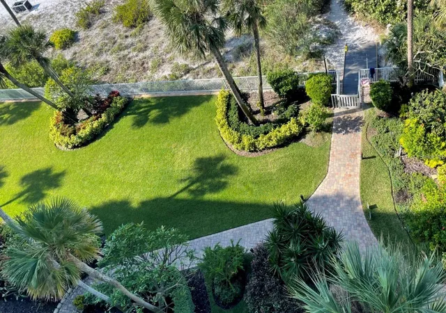 2nd image of 20000 Gulf Blvd, INDIAN SHORES, FL 33785