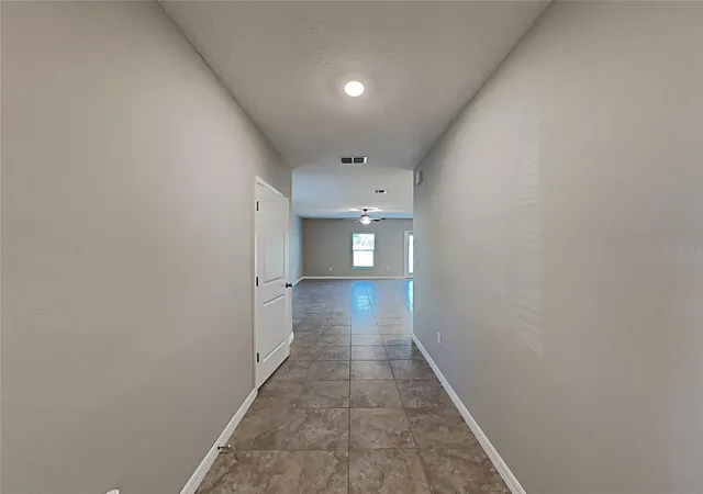 Photo 3 of Single family home for sale at 5125 White Chicory Dr, Apollo Beach, FL | MLS# C7520710 | Listing updated on 2026-09-03