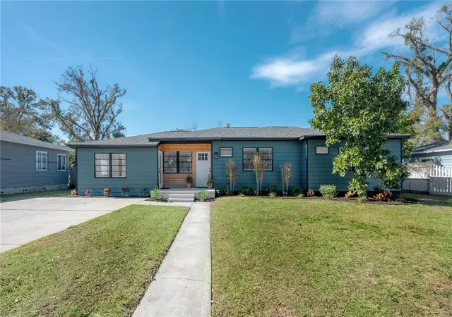 Photo 1 of Single family home for sale at 4110 N Marguerite St, Tampa, FL 33603 | MLS# TB8467675 | Listing updated on 2026-09-16