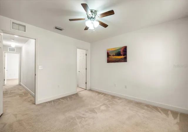 Homes for sale in Gainesville, FL | 2945 Sw 35th Place, Gainesville, FL 32608 | Houzeo