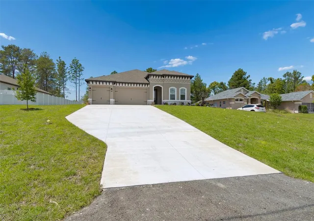 3rd image of 8283 Nittany Rd, Weeki Wachee, FL 34613 | MLS# W7882342