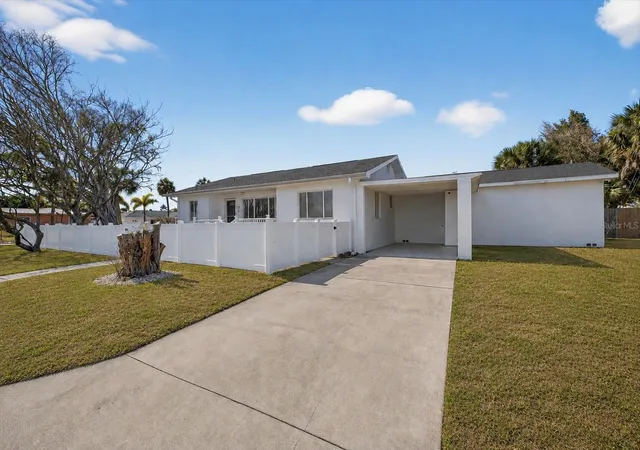 Homes for sale in St Pete Beach, FL | 292 42nd Ave, St Pete Beach, FL 33706 | MLS# TB8467695