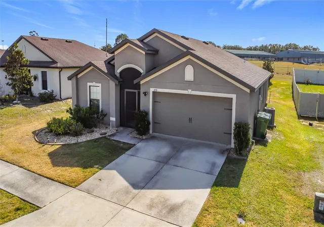 2nd image of 1899 Amber Sweet Circle, Dundee, FL 33838 | MLS# O6376111