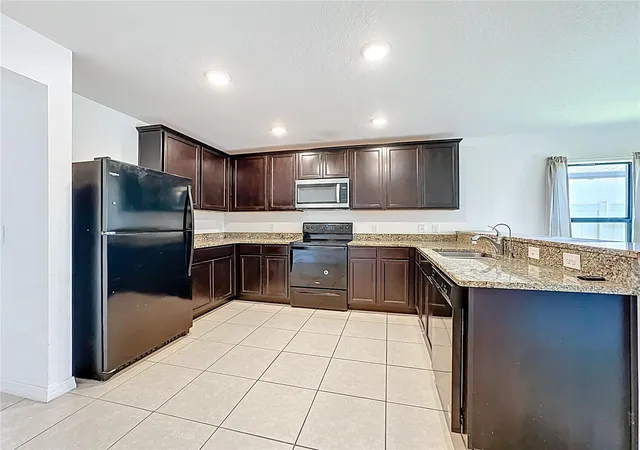 4th image of 1899 AMBER SWEET CIRCLE, Dundee, FL 33838 | MLS# O6376111