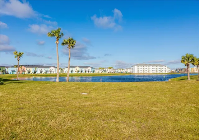 Photo 2 of Townhouse for sale at 8185 Surf St, Kissimmee, FL 34747 | MLS# O6376112 | Listing updated on 2026-08-17
