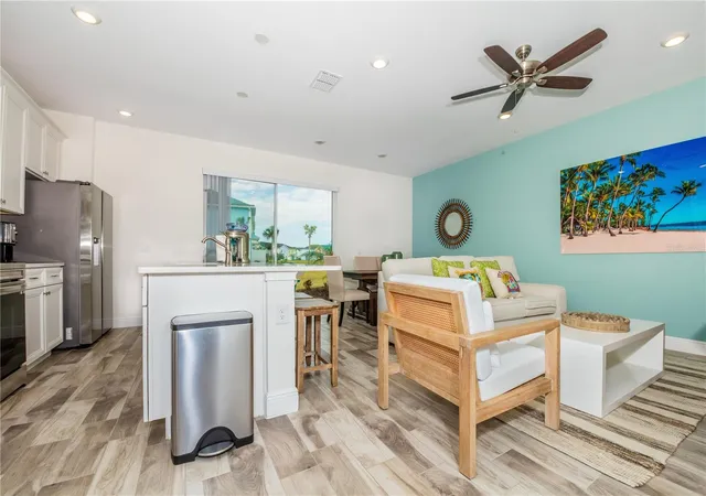 Photo 5 of Townhouse for sale at 8185 Surf St, Kissimmee, FL 34747 | MLS# O6376112 | Listing updated on 2026-08-17