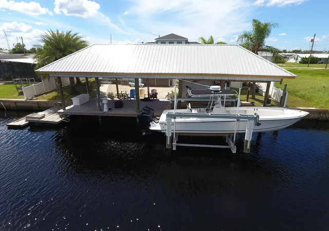 Homes for sale in Port Charlotte, FL | 112 Leland St Se, Port Charlotte, FL 33952 | MLS# C7520723