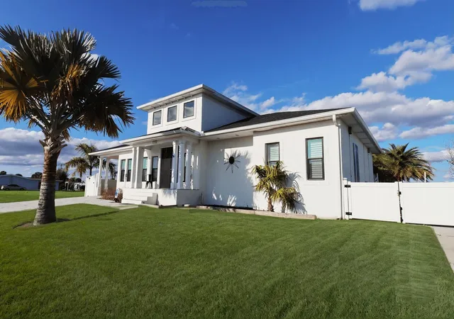 Homes for sale in Port Charlotte, FL | 112 Leland St Se, Port Charlotte, FL 33952 | MLS# C7520723