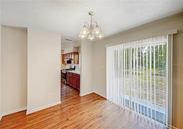 3rd image of 14 Cyclops Dr, Apopka, FL 32703 | MLS# O6376121
