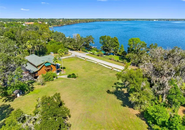 3rd image of 11401 Thonotosassa Rd, Thonotosassa, FL 33592 | MLS# TB8467742