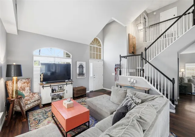 4th image of 11235 Clayridge Dr, Tampa, FL 33635 | MLS# TB8467765