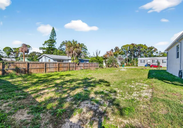 4th image of 3242 Roxborough Ave, Clearwater, FL 33762 | MLS# TB8467811