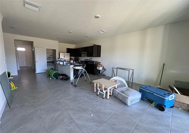 3rd image of 16641 Grotto Steam Pl, Wimauma, FL 33598 | MLS# TB8467830