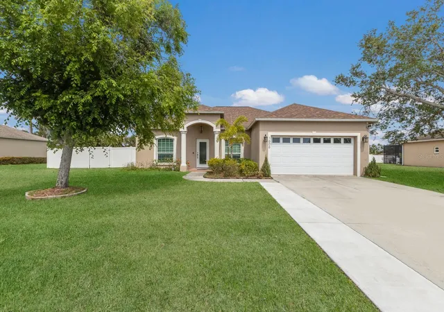Photo 1 of Single family home for sale at 1606 22nd Avenue W, Palmetto, FL 34221 | MLS# A4679517 | Listing updated on 2026-08-14