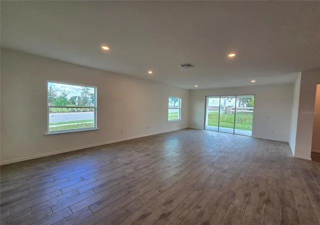 Photo 3 of Single family home for sale at 6470 Chorus Dr, Mascotte, FL 34753 | MLS# O6376232 | Listing updated on 2026-09-29