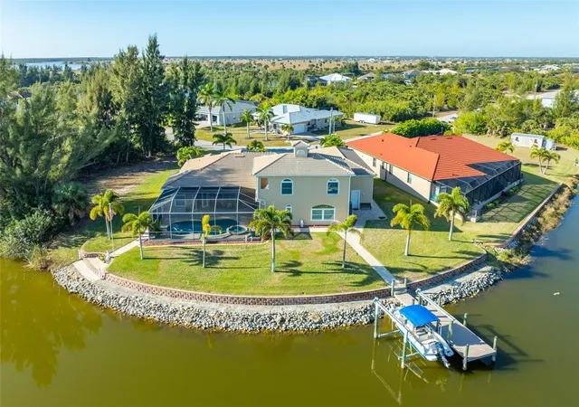 Photo 3 of Single family home for sale at 10544 Poughkeepsie Cir, Port Charlotte, FL 33981 | MLS# TB8468035 | Listing updated on 2026-10-21