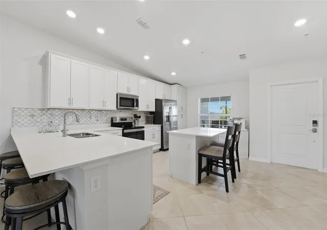 Photo 3 of Condo for sale at 12440 Wellen Golf St #201, Venice, FL 34293 | MLS# N6142579 | Listing updated on 2026-09-02