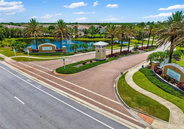 Homes for sale in Lakewood Ranch, FL | 5315 Bentgrass Wy, Lakewood Ranch, FL 34211 | MLS# A4679604