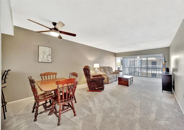Listing Photo 5 - Condo for sale in building located at 113 Island Wy, Clearwater, FL 33767 - Unit #241