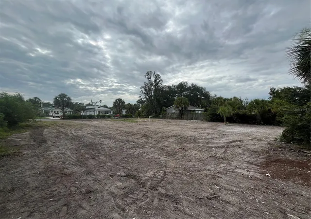 4th image of 2018 43Rd St S, Saint Petersburg, FL 33711 | MLS# TB8468186