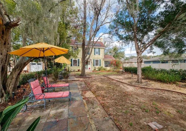 Photo 2 of Single family home for sale at 1305 Washington Ave, Eustis, FL 32726 | MLS# O6376443 | Listing updated on 2026-09-20