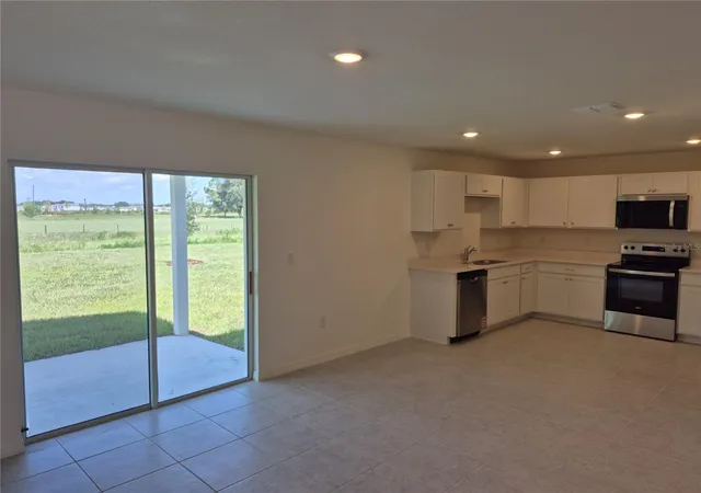 Photo 3 of Single family home for sale at 8813 Pine Bark Way, Wildwood, FL 34785 | MLS# C7520810 | Listing updated on 2026-08-25