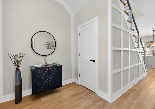 Photo 4 of Single family home for sale at 301 79th Street S, Saint Petersburg, FL 33707 | MLS# TB8468277 | Listing updated on 2026-09-15