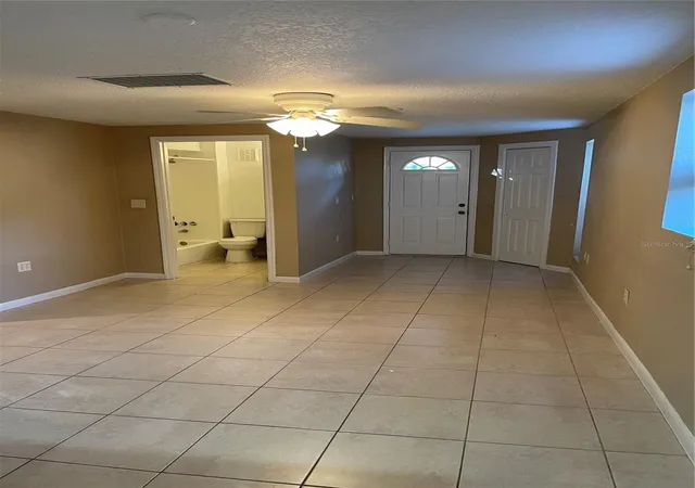 2nd image of 206 Osceola Ave, Eustis, FL 32726 | MLS# O6376518