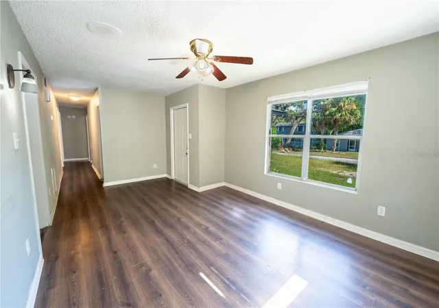 3rd image of 535 W Division St, Deland, FL 32720 | MLS# O6376531
