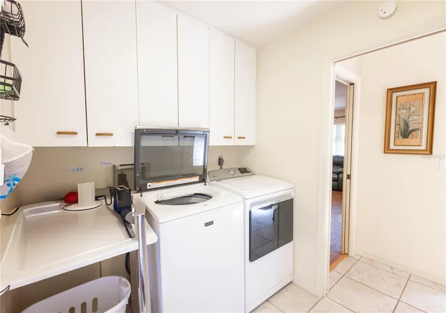 Photo 2 of Single family home for sale at 404 N Heron St, Sebring, FL 33870 | MLS# P4937628 | Listing updated on 2026-08-25