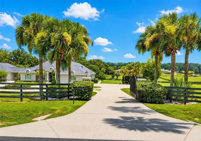 Photo 2 of House for sale at 9389 SW 14th Avenue, Ocala, FL 34476 | MLS# OM717339 | Listing updated on 2026-09-24