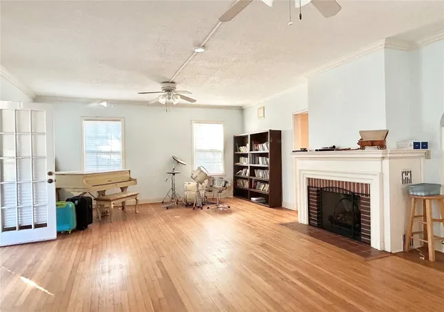 2nd image of 1105 Herndon St, Leesburg, FL 34748 | MLS# O6376598
