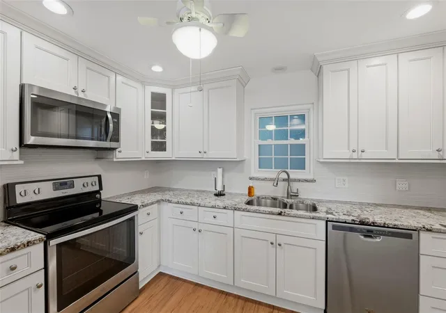 3rd image of 1706 Belleair Forest Dr #234, Belleair, FL 33756 | MLS# TB8468485