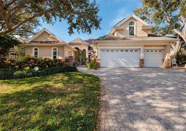 Photo 1 of Single family home for sale at 8402 Tallahassee Dr Ne, Saint Petersburg, FL 33702 | MLS# TB8468498 | Listing updated on 2026-10-30
