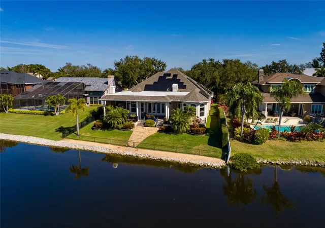 Photo 3 of Single family home for sale at 8402 Tallahassee Dr NE, Saint Petersburg, FL 33702 | MLS# TB8468498 | Listing updated on 2026-10-30