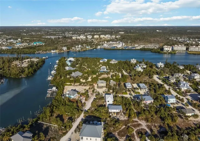 Homes for sale in Placida, FL | 120 Gasparilla Wy, Placida, FL 33946 | MLS# A4679720