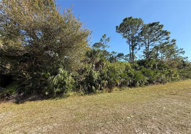 Photo 1 of Land for sale at 9065 Willmington Blvd, Englewood, FL 34224 | MLS# N6142596 | Listing updated on 2026-09-23