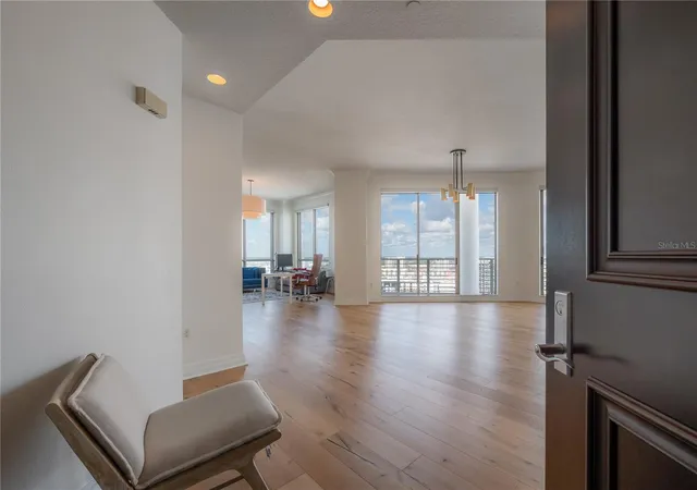 3rd image of Towers of Channelside , Tampa, FL 33602