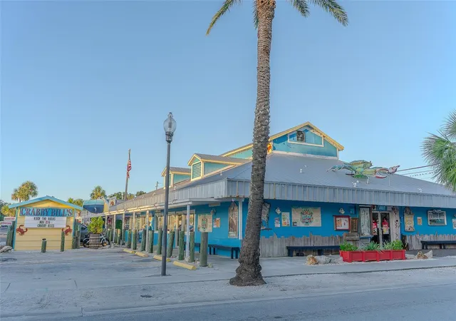 Homes for sale in Indian Rocks Beach, FL | 324 Windrush Boulevard, Indian Rocks Beach, FL 33785 | Houzeo