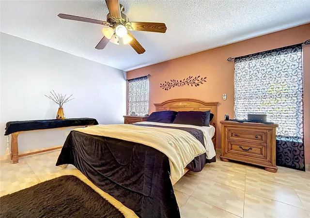 3rd image of 11115 Cherrywood Ln, Riverview, FL 33579 | MLS# TB8468605