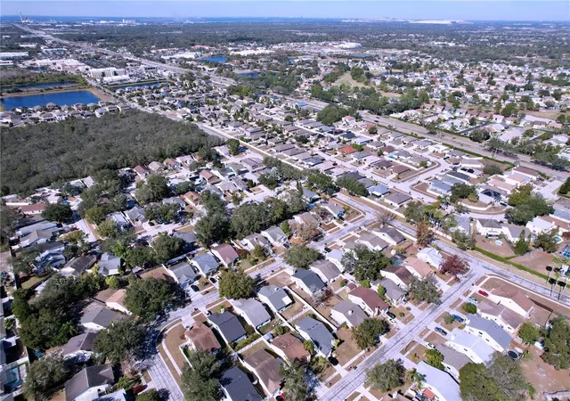 53rd image of 11115 Cherrywood Ln, Riverview, FL 33579 | MLS# TB8468605