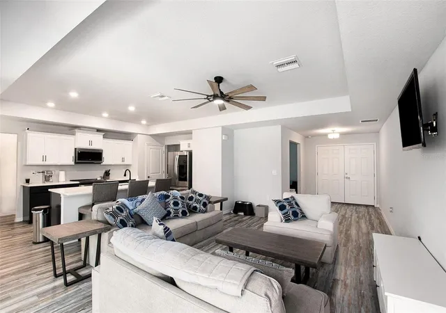 4th image of 128 Cypress Blvd E, Homosassa, FL 34446 | MLS# TB8468646