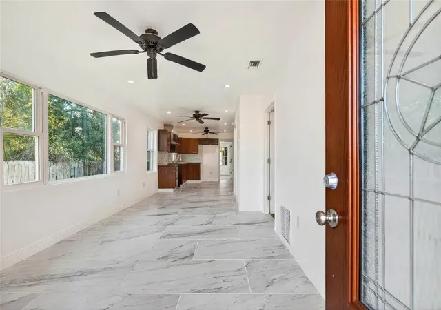 Photo 3 of Single family home for sale at 1110 Sw Fort King St, Ocala, FL 34471 | MLS# O6376741 | Listing updated on 2026-08-01