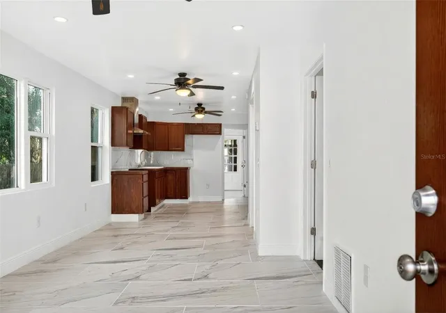 Photo 3 of Single family home for sale at 1110 SW Fort King St, Ocala, FL 34471 | MLS# O6376741 | Listing updated on 2026-08-01