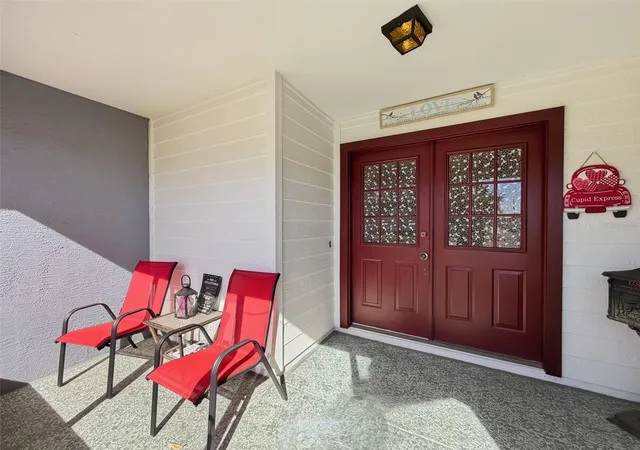 4th image of 10654 Fallen Leaf Ln, Port Richey, FL 34668 | MLS# W7882408