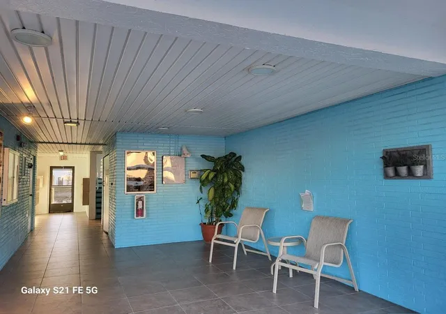 Homes for sale in St Petersburg, FL | 5970 80th Street, St Petersburg, FL 33709 | Houzeo