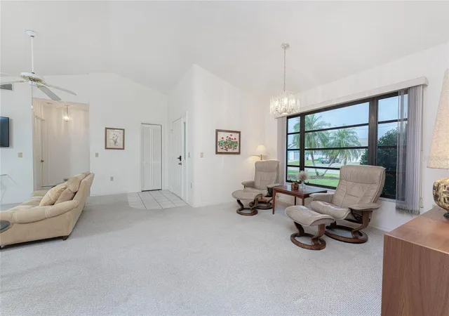 5th image of 21 Bunker Ln, Rotonda West, FL 33947 | MLS# D6145809