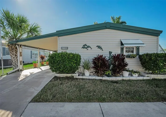 Photo 3 of Manufactured home for sale at 4706 Burney Dr, Holiday, FL 34690 | MLS# TB8468709 | Listing updated on 2026-10-07