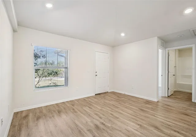 Listing Photo 5 - Condo for sale in building located at 15537 Buick Ave, PORT CHARLOTTE, FL 33953